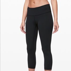 Brand new lululemon cropped black leggings